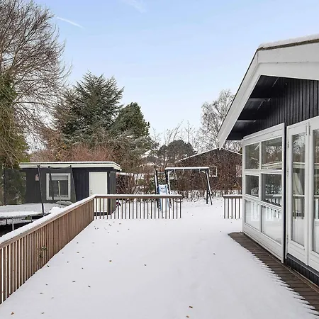 Lovely Bright Summer House Close To The Beach, *