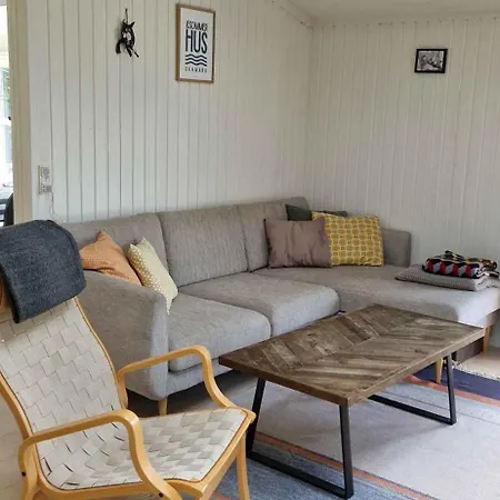 Casa de Férias Lovely Bright Summer House Close To The Rødvig