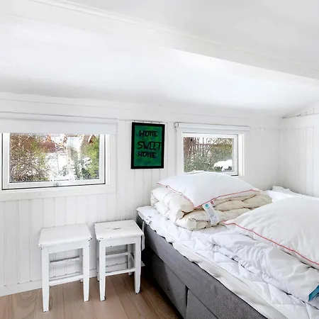 Lovely Bright Summer House Close To The Casa de Férias *