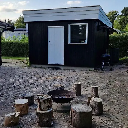 Lovely Bright Summer House Close To The Casa de Férias *